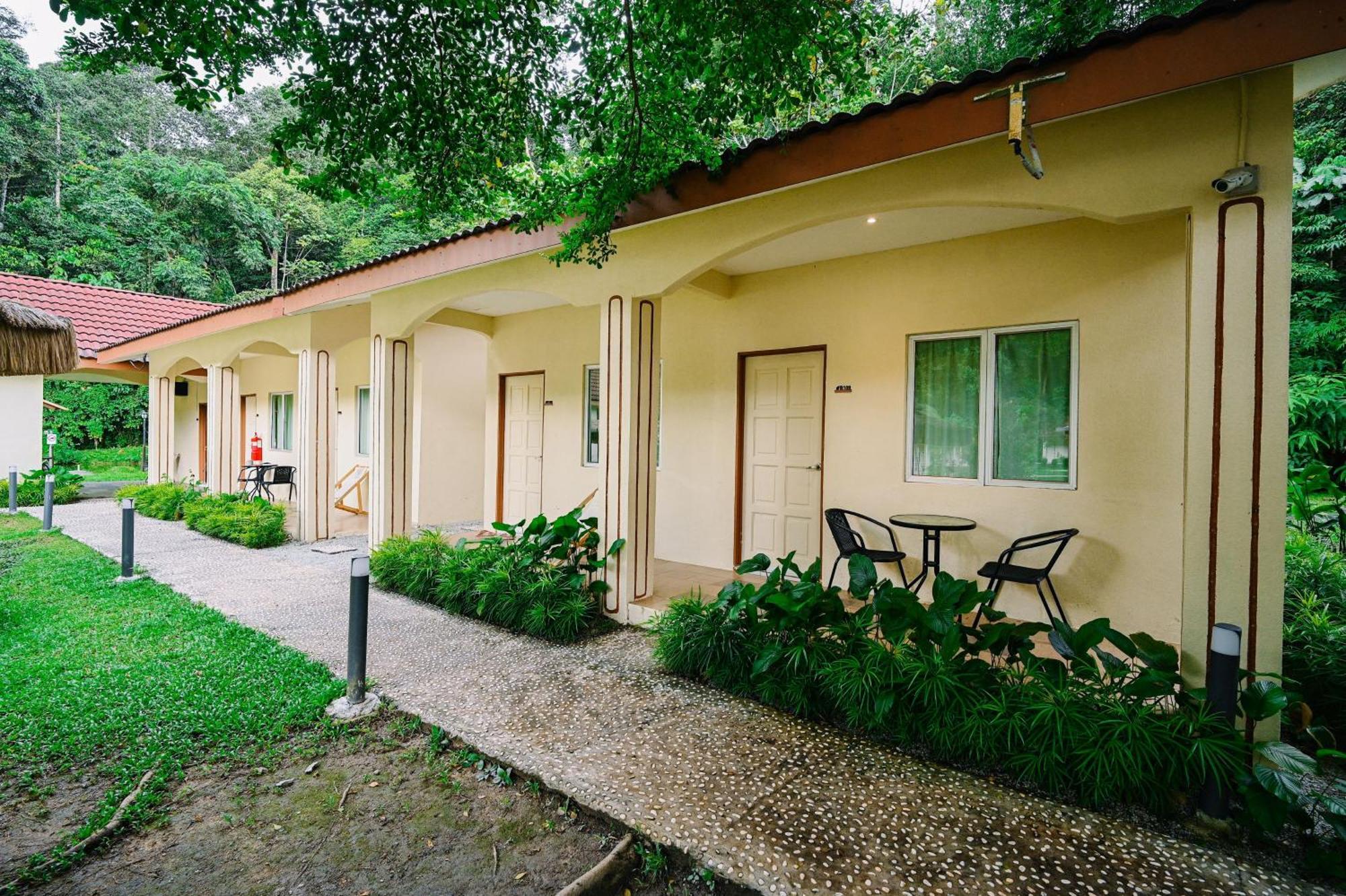 Lilla Rainforest Retreat - Hulu Langat Eksteriør bilde